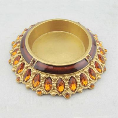 China Home Decor Shiny Gold Enamel Color Tealight Candle Holder with Gold Acrylic for Home Decoration (P02139k1) for sale