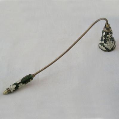 China Antique Europe Flower Style Metal Candle Sniffer (P17004a) for sale