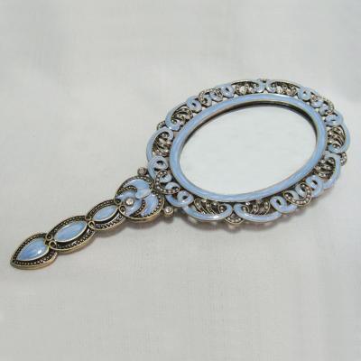 China Decorative Pocket Metal Makeup Hand Mirror (P04002a) for sale