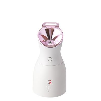 China Facial Beauty 520 Mini Usb Car Hot Selling Portable Cool Mist Humidifier for sale