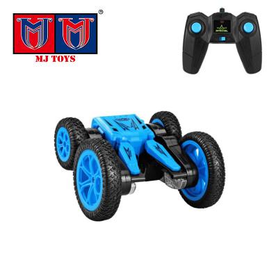 China Double Sided RC Hobby 2.4GHz Truck Drive Crawler Roll Crawler Rolling Drive 360 ​​Degree Shaking Rolling Rotating RC Stunt Car With Light for sale