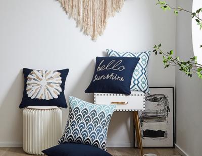 China High Quality Solid Color Viable Decorative Wave Pattern Home Bohemia Crate Pillow Cotton Navy Morocco Cushion Covers for sale