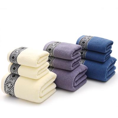 China High Quality Viable Embroidery Towel Sets 3PCS Bath Towel Gift Set 100% Cotton Luxury Hotel Bath Towel Sets for sale