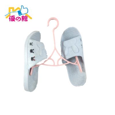 China Custom Baby Hook Wall Plastic Slat PP Shoe Hanger for sale