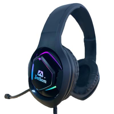 China 2021 NewestWholesale Dynamic Headband Price RGB Gaming Headset With 50mm Speaker for sale