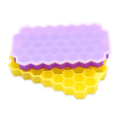 China New Product Cheap Viable New Product Hot Selling Amazon Bpa Honeycomb Ice Mold Silicone Free Ice Cube Tray With Lids for sale