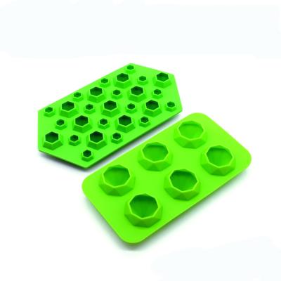 China Amazon Silicone Ice Cube Tray And Silicone Ice Maker Viable Hot Selling War For Chocolate Cake Mold for sale