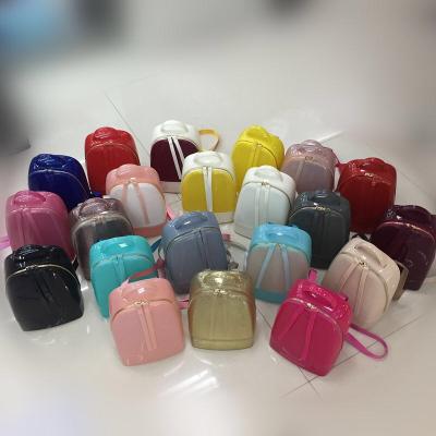 China Fashion New Design Waterproof Jelly Bag Cute Candy Color Women Bag PVC Jelly Backpack Silicone Bags for sale