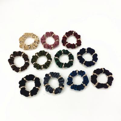 China Hair Beauty Accessories Factory Direct Sales Large Velvet Hair Scrunchies Oversized Printed Pearl Multicolor Scrunchies for sale