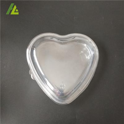 China Disposable Strawberry High Clear Heart Shape Disposable Plastic Container for sale