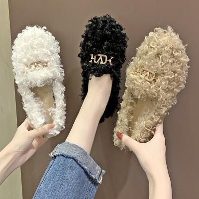 China Ladies Fur Round Shoes Winter Flat Slip On Slipper Embellished Casual Slipper Women's Fashion Shoes With Diamonds for sale