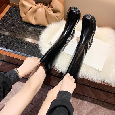 China Long High Lightweight Combat Boots Women Shoes Ladies Patent Boots Woman Flat Leather Shoe for sale