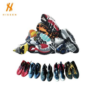 China Depreciation of HISSEN 90% brand second hand clean shose in Africa used shose in bales with low price for sale