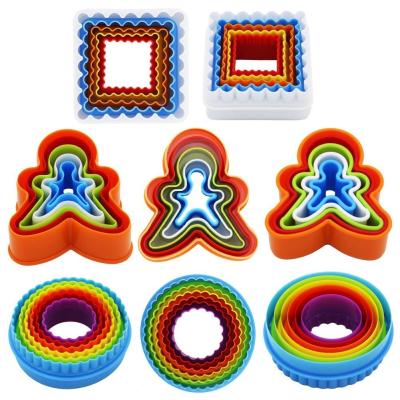 China Custom 3D Bakeware Cookie Tools Set Colorful Plastic Round Cookie Cutter for sale