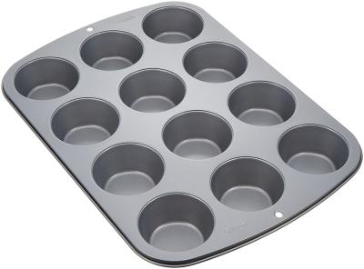 China Well-designed Nonstick 12-Cup Regular Muffin Pan Carbon Steel bakeware cake mould for sale