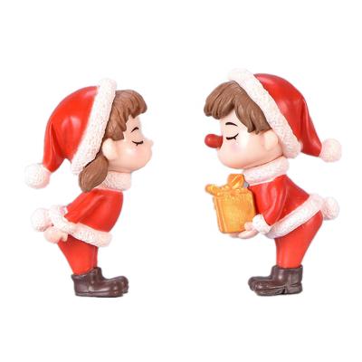 China Cartoon Toy Miniature Ornaments Decorating Tools Action Number PVC Anime Boy Girl Couple Cake Topper Christmas for sale