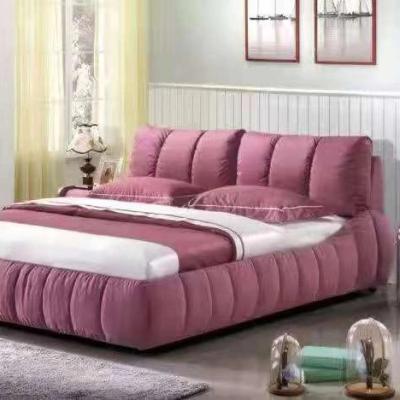 China Comfortable Soft Bed Bedroom Furniture Upholstered Soft Fabric Bed for sale