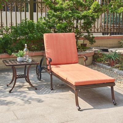 China Traditional Cast Iron Garden Cast Iron Professional Wrought Chair Pressure Deck Outdoor Factory Price Cast Aluminum Chaise Longue for sale