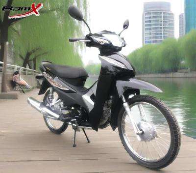 Cina Kick Start Compatta Moto 4 velocità Trasmissione 110cc Motore 4,4L Serbatoio di carburante Potenza massima 4,7kw/r/min in vendita