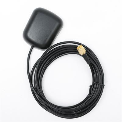 China Dedicated Magnet Antenna Gnss Waterproof Stable High Gain 15*0.9 Positioning Antenna 28Db Car Navigator Installation for sale