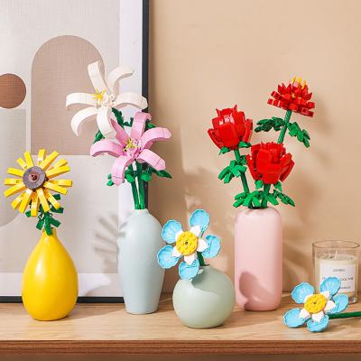 China DIY TOY House Decorate 100-200 Pcs 13 Styles Delicate Plastic Creative Decoration Flower Bouquet Never Wither Building Blocks for sale