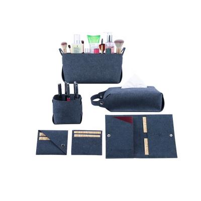 China BSCI ISO lVMH Luxury Factory Recycled Leather Wedding Gifts For Guests Luxury Gift Bags Free Business Christmas Novelty Other Gifts for sale