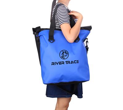 China Lady Hot Sale 500D PVC Tarpaulin Fashion Beach Tote Bag Waterproof Shoulder Women Outdoor Lady Hand Bag for sale