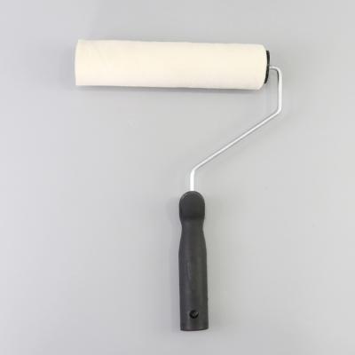 China 2020 Best Selling White Black Handle Wool Roller Brush With Low Price And High Paint Quality for sale