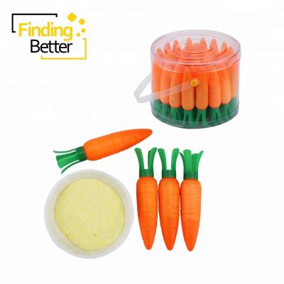 China China Manufacturers Natural Halal Meat Carrot Fruity Bottle Shaped Sweet Sour Powder Candy for sale