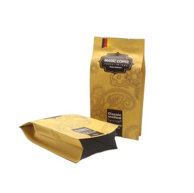 China Recyclable Custom Printed Matte VMPET Aluminum Foil Kraft Paper Side Gusset Pouch For Storing Coffee Beans Packaging Pouch for sale