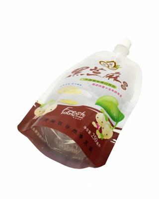 China Recyclable Customizable Spray Pouch Liquid Juice Packaging For Juice Soymilk Drinks for sale