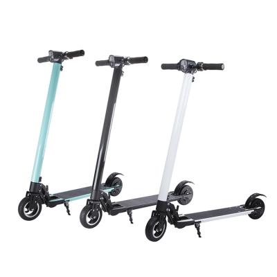 China Portable vespa de equilibrio Off Road del uno mismo eléctrico elegante de 6,5 pulgadas para el adulto en venta