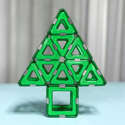 Chine Jouet de puzzle créatif 3D Carreaux de bâtiment magnétiques Blocs d'arbre de Noël pour enfants à vendre