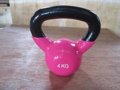 China Dwarstrainer Colorful Rubber Kettlebell voor Commerciële Gymnastiek Te koop