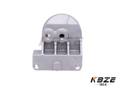 Chine COMATSU 3930969 3918181 FF5052 Remplacement de la tête du filtre à carburant/du siège du filtre à carburant pour S6D102 PC200-6 à vendre