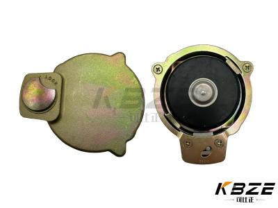 China KOMATSU 20Y-60-11440 20Y6011440 WITH 2KEY HYDRAULIC OIL TANK CAP / BREATHER AIR REPLACMENT FOR KOMATSU PC200-5 PC220-5 for sale