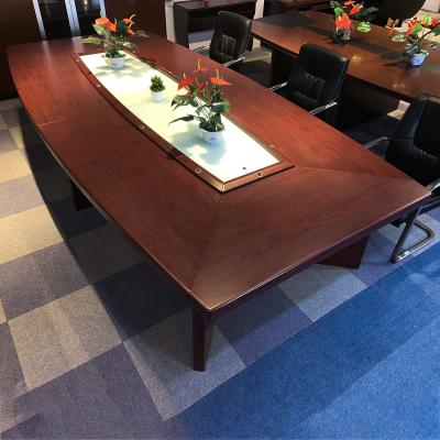 China Modern Luxury Classic Conference Table Cherry Wooden Office Meeting Table with Glass Top for sale