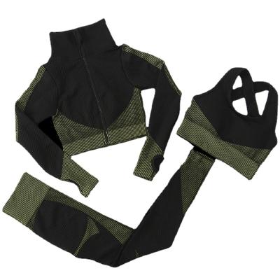 China Various S/M/L/XL Factory Soft Breathable Women's Suits Oversized Seamless Yoga for sale