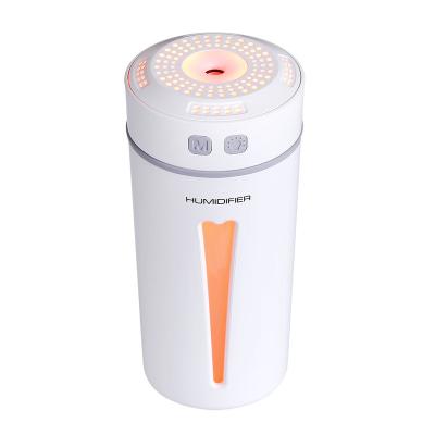 China 2021 New Product Happy Car USB Mini Desktop Office Home Silent Spray Car Cup Humidifier Night Light Air Purifier for sale