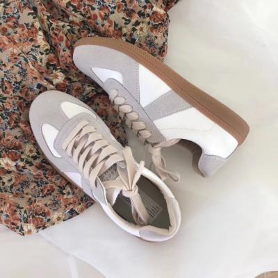 China CUSHIONING Retro Small White Shoes Women 2021 Casual Sports Couples New Spring Fashion Shoes Board Shoes for sale