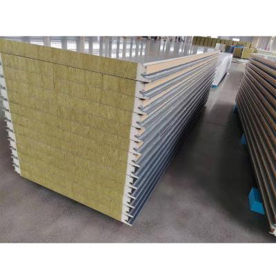 China Noise Reduction Rock Wool Sandwich Insulation Panel For Steel Thickness 0.4 - 0.8mm for sale