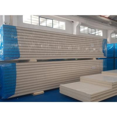 China Outdoor PU Polyurethane Insulation Panel Insulated Shipping Container Sandwich Panels for sale