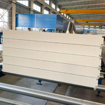 China 40-50mm Polyurethane Fireproof Sandwich Panel for sale