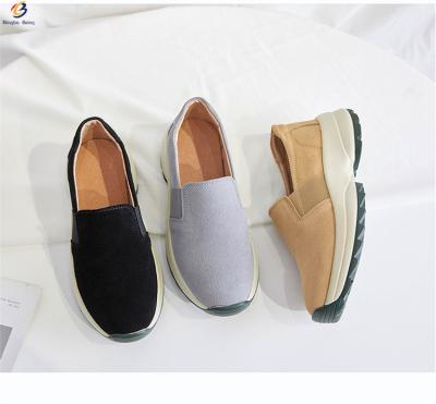 China Hot Selling Round Sport Suede Loafer Casual Shoes For Women Wedges Shoes Ladies Womens Platform Luxury Shoes for sale