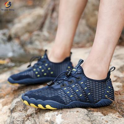 China SHOCK ABSORBING Wholesale Mens Swim Shoes Water Proof Shoes For Mens Aqua Beach Water Shoes for sale