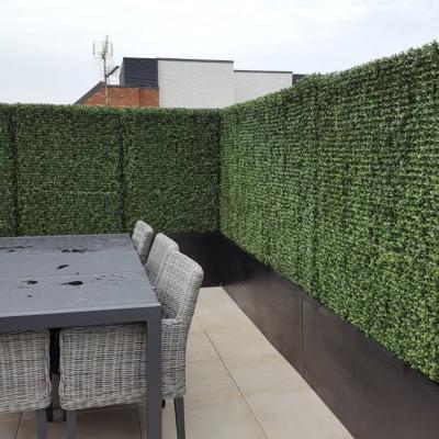 China Eco-friendly UV-proof Plastic Boxwood Fence Wall Artificial Green Boxwood Grass Hedge For Garden Decoration for sale