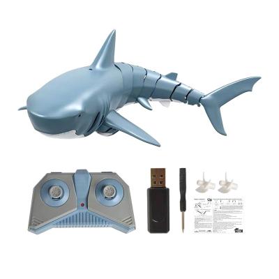 China 2.4G 2.4G Simulation Fish Boat Electric Remote Control Toy Kids Radio Control Toys Rc Swimming Shark for sale