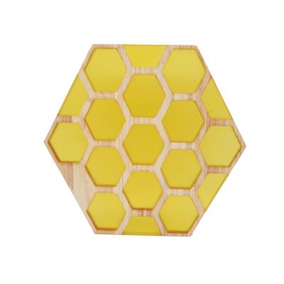 China Epoxy Resin Home Honeycomb Board Cheese Hexagon Decoration Stocked Wood Cutting Board for sale