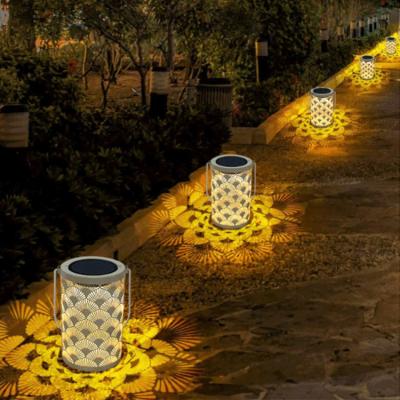 China Solar Light Outdoor Yard Garden Patio Pathway Landscape Lights Solar Waterpro Yard Walkway Lawn Walkway Decoration Star Moon Lantern for sale