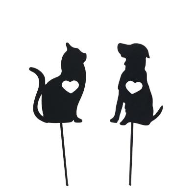 China Art Decor Metal Cat And Dog Stake Stored Pet Ornament Outdoor Decor for sale